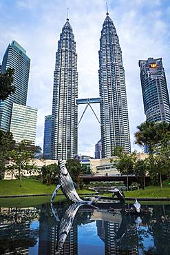 Petronas Twin Towers, Kuala Lumpur, Malaysia, Southeast Asia, Asia