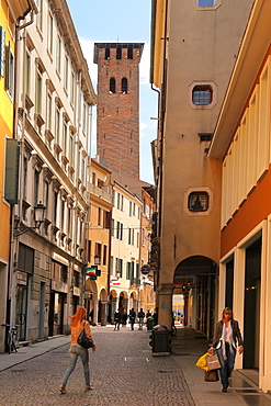 Torre degli Anziani from the Via Marsilio da Padova, Padua, Veneto, Italy, Europe