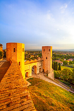 Torri di Properzio and Porta Venere, Spello, Perugia, Umbria, Italy, Europe