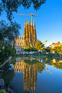 Antoni Gaudi, Sagrada Familia, UNESCO World Heritage Site, Barcelona, Catalonia, Spain, Europe