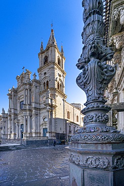 Piazza Duomo, Cathedral of Saints Peter and Paul, Acireale, Catania, Sicilly, Italy