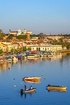 View on Gilão river, from the Descobrimentos bridge, Tavira, Algarve, Portugal