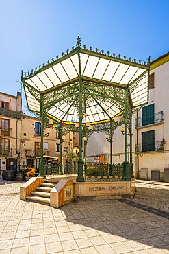 Piazza Giosuè Carducci, Isernia, Molise, Italy