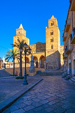 Cefalù Cathedral, Duomo di Cefalù, Cefalù, Palermo, Sicily, Italy