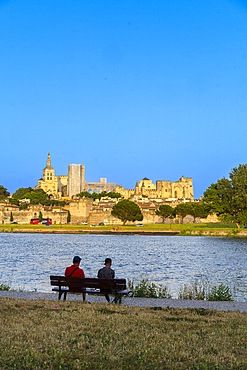 Rhone River, St. Bénézet Bridge, Avignon, Provence-Alpes-Côte d'Azur, Grand Avignon, Rhone Valley, France, UNESCO