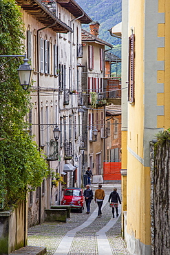 Via Poli, Orta San Giulio, Piemonte (Piedmont), Italy, Europe