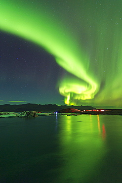 Aurora Borealis (Northern Lights) display over Jokulsarlon Glacial Lagoon, South Iceland, Iceland, Polar Regions