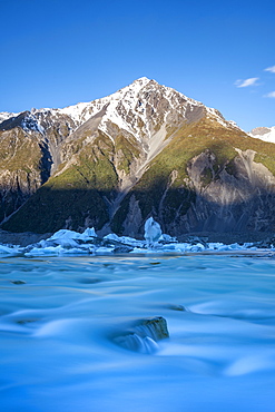 Hooker Glacier Lake, Mount Cook (Aoraki), Hooker Valley Trail, UNESCO World Heritage Site, South Island, New Zealand, Pacific