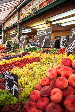 Naschmarkt, Vienna, Austria, Europe