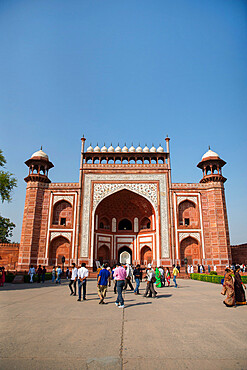 Royal Gate, Taj Mahal, UNESCO World Heritage Site, Agra, Uttar Pradesh, India, Asia