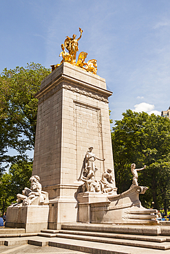 Maine Monument, outside Merchants,?? Gate, Central Park, Manhattan, New York City, New York, USA