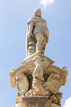 Top of Teatro Marmoreo fountain in honour of Philip V, Piazza Della Vittoria, Palermo, Sicily, Italy