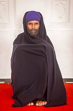 Pilgrim, Golden temple, Amritsar, Punjab, India