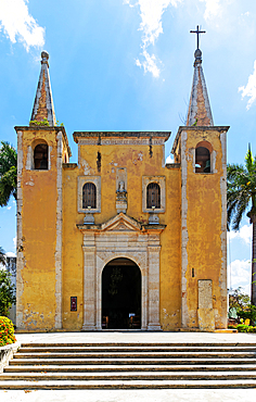 Parish church, Iglesia de Santa Ana, Merida, Yucatan State, Mexico, North America