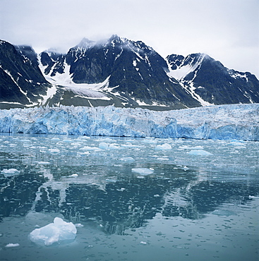 Magdalene Fjord, Spitsbergen, Norway, Scandinavia, Europe