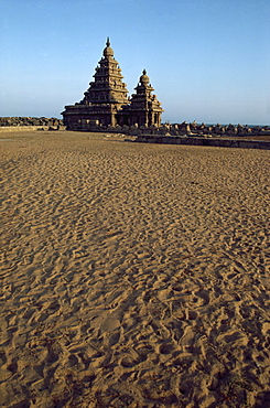 Shore Temple, Mahabalipuram, UNESCO World Heritage Site, Tamil Nadu state, India, Asia