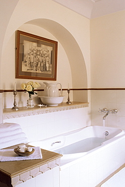 Bathroom detail in one of the en-suite guest bedrooms, Samode Palace Hotel, Samode, Rajasthan state, India, Asia