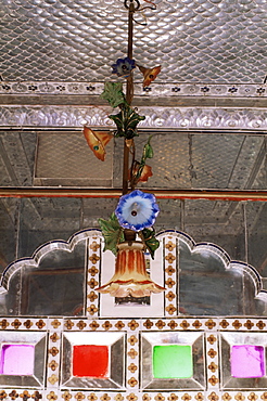 The Sheesh Mahal (Mirrored Hall) (hall of mirrors), Deo Garh Palace Hotel, Deo Garh (Deogarh), Rajasthan state, India, Asia