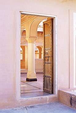 Chanwar Palki Walon-Ki Haveli (mansion), 400 years old, restored to its original state, Anokhi Museum, Amber, near Jaipur, Rajasthan state, India, Asia