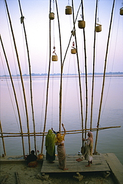 The Akash Deep sky lantern festival beside the Ganges River, Varanasi (formerly Benares), Uttar Pradesh State, India, Asia