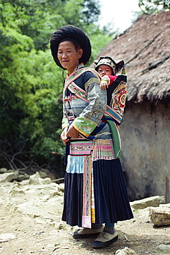 Miao mother and baby, Chichong Village, Guizhou Province, China, Asia