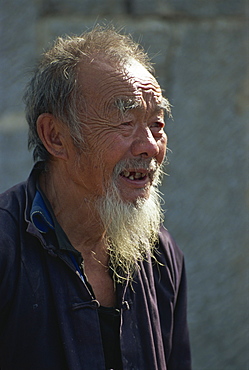 Old Han Chinese man, Guizhou, China, Asia