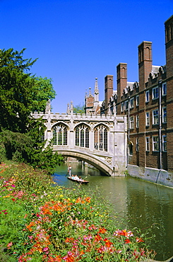 The Bridge of Sighs, St John's College, Cambridge, Cambridgeshire, England, UK