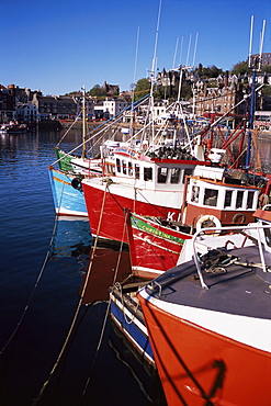 Fishing boats and waterfront, Oban, Argyll, Scotland, United Kingdom, Europe