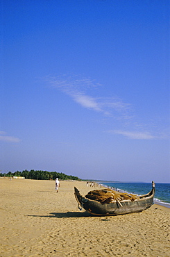 The beach at Quilon, Kerala State, India, Asia