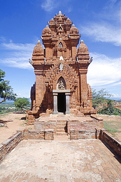 Po Klong Garai temple, Phan Rang, Vietnam, Indochina, Southeast Asia, Asia