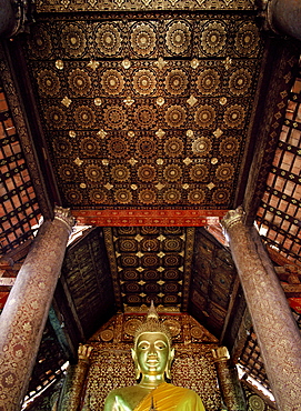 Wat Xieng Thong, Buddhist temple built in 1560 by King Setthathirath, Luang Prabang, UNESCO World Heritage Site, Laos, Indochina, Southeast Asia, Asia