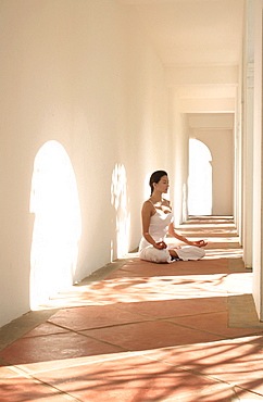 Meditation at the Mandarin Oriental Dhara Dhevi Hotel, Chiang Mai, Thailand, Southeast Asia, Asia