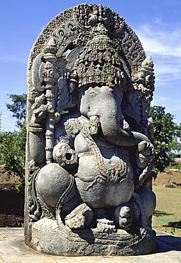 Ganesh, Hoysala art at the Halebid temple, Mysore, India, Asia