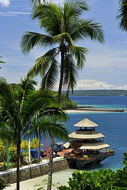 Restaurant by the beach, Pearl Farm Resort on Samar Island in Davao, Mindanao, Philippines, Southeast Asia, Asia