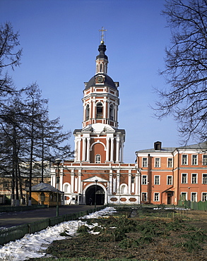 Bell Tower, Donskoy Monastery, Moscow, Russia, Europe