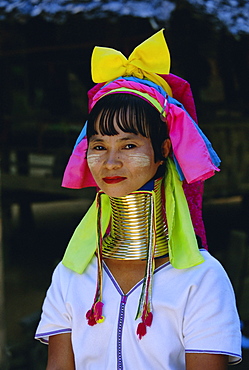 Portrait of a 'Long necked' Padaung tribe woman, Mae Hong Son Province, Thailand, Asia