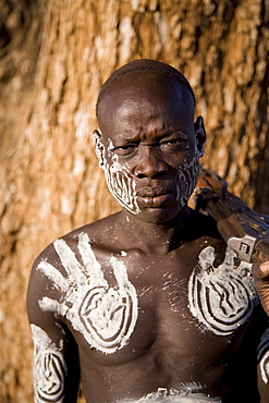 Mursi tribesman, Mursi Hills, Mago National Park, Lower Omo Valley, Ethiopia, Africa