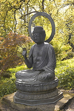 Buddha statue, Batsford Arboretum, Batsford Hall, Moreton in the Marsh, the Cotswolds, Gloucestershire, England, United Kingdom, Europe