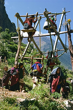 Children's swing or gurung in Modi Khola, Annapurna Region, Nepal, Asia