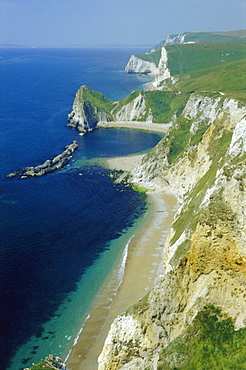 Chalk and limestone cliffs between Lulworth and Durdle Door, Isle of Purbeck, Dorset, England, UK