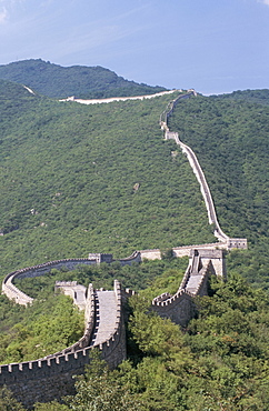 Restored section of the Great Wall, UNESCO World Heritage Site, Mutianyua, (Changcheng), northeast of Beijing, China, Asia