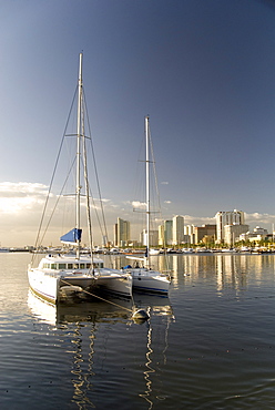 Malate district on shore of Manila Bay, Manila, Philippines, Southeast Asia, Asia