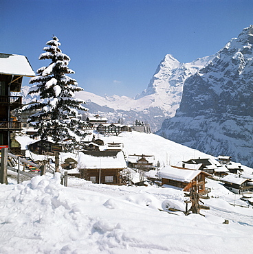 View towards the Eiger, Murren, Swiss Alps, Switzerland, Europe