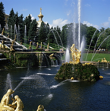 Fountains, Petrodvorets (Peterhof), St. Petersburg, Russia, Europe