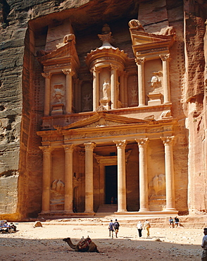 The Treasury, rock cut building dating from Nabatean times, Petra, Jordan