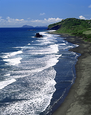 Windward coast at Argyle Beach, St. Vincent, Windward Islands, West Indies, Caribbean, Central America