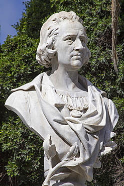 Statue of Columbus (Colon) in old town, Las Palmas, Canary Islands, Spain, Europe