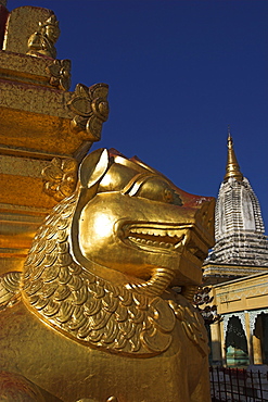 Between the villagesof Nyaung U and Wetkyi-in, Shwezigon Paya first built by King Anawrahta and completed by King Kyansittha in 1087, Bagan (Pagan), Myanmar (Burma), Asia