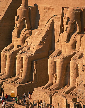 Aerial view over the colossi of Ramses II, Temple of Re-Herakhte, built for Ramses II, also known as the Sun or Great Temple of Ramses II, Abu Simbel, UNESCO World Heritage Site, Nubia, Egypt, North Africa, Africa