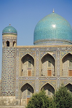 Registan Square, Mir-I-Arab Madressa (madrasa), Samarkand, Uzbekistan, Central Asia